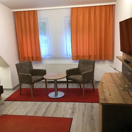 Loeffelschmiede Отель Фельдберг