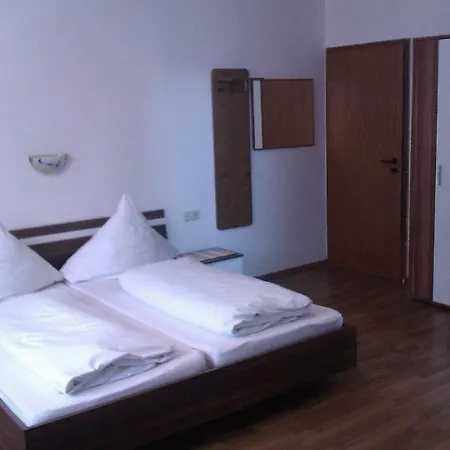 Loeffelschmiede Отель